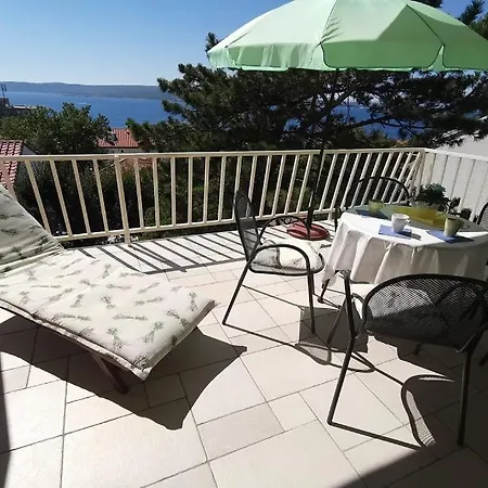 2 Biba 41 Apartment *